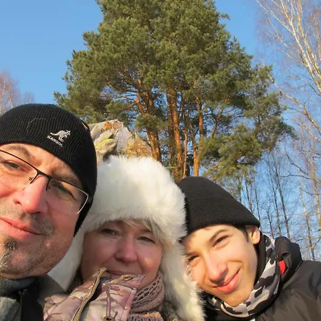 Na Lesnej Polanie ليدزبارك فارنيتسكي